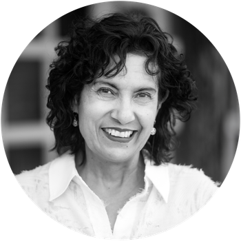Portrait of Alexanna Padilla, Associate Broker.