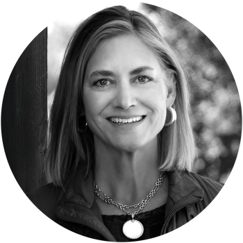 Portrait of Amanda Godlove Erwin, Associate Broker