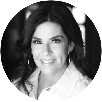 Portrait of Melodie Wade, Associate Broker