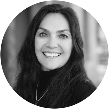 Portrait of Ria Bacigalupa, Associate Broker