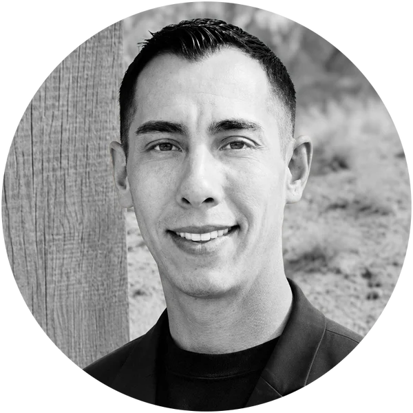 Derick Romero, Associate Broker