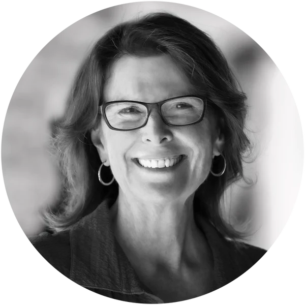 Laura Lichtenstein, Qualifying Broker